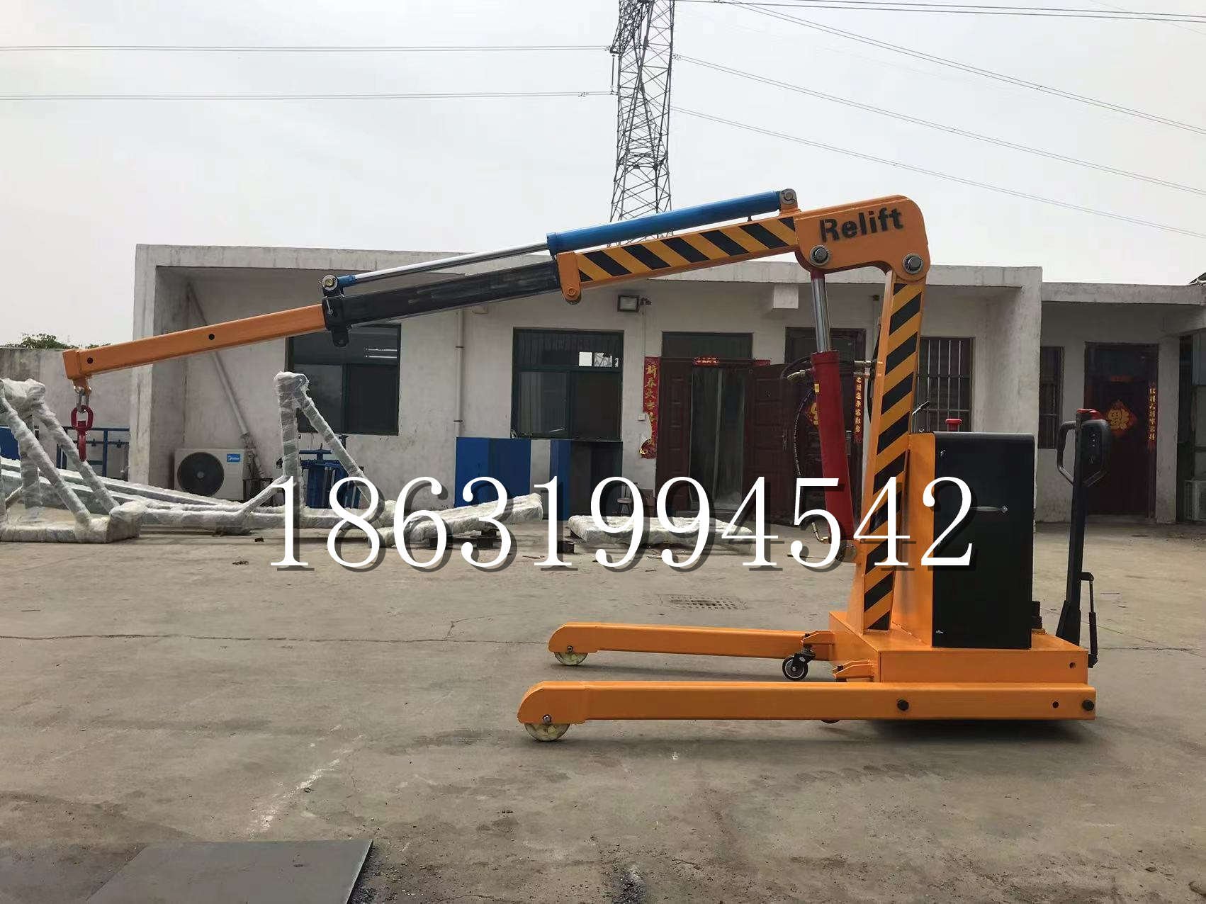 鹿港镇久征定做3吨三轮随车吊 农用园林绿化移树吊 平板工程用小吊机